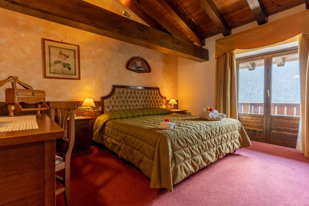 Hotel Des Alpes Сен-Реми-ан-Босс Экстерьер фото